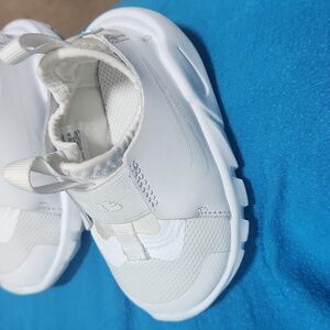 Nike flex runner 2 all white 4c